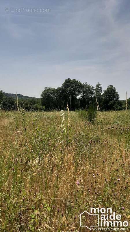 Terrain à SIORAC-EN-PERIGORD