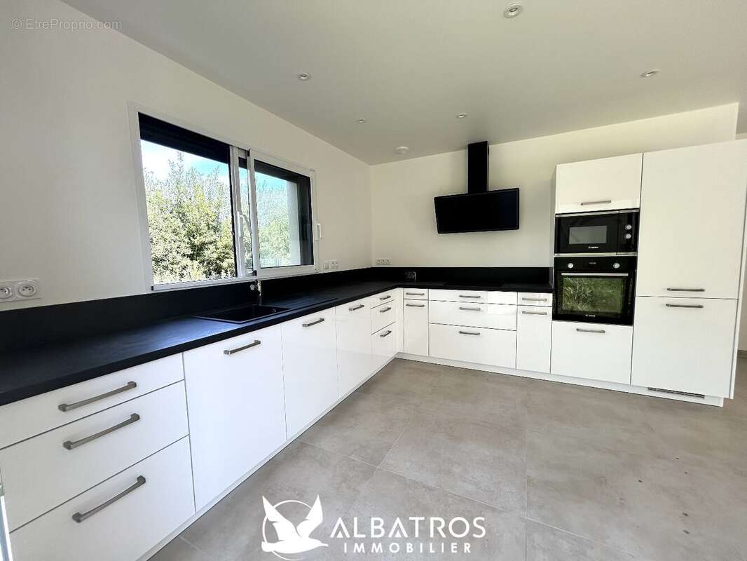 Maison à OUISTREHAM