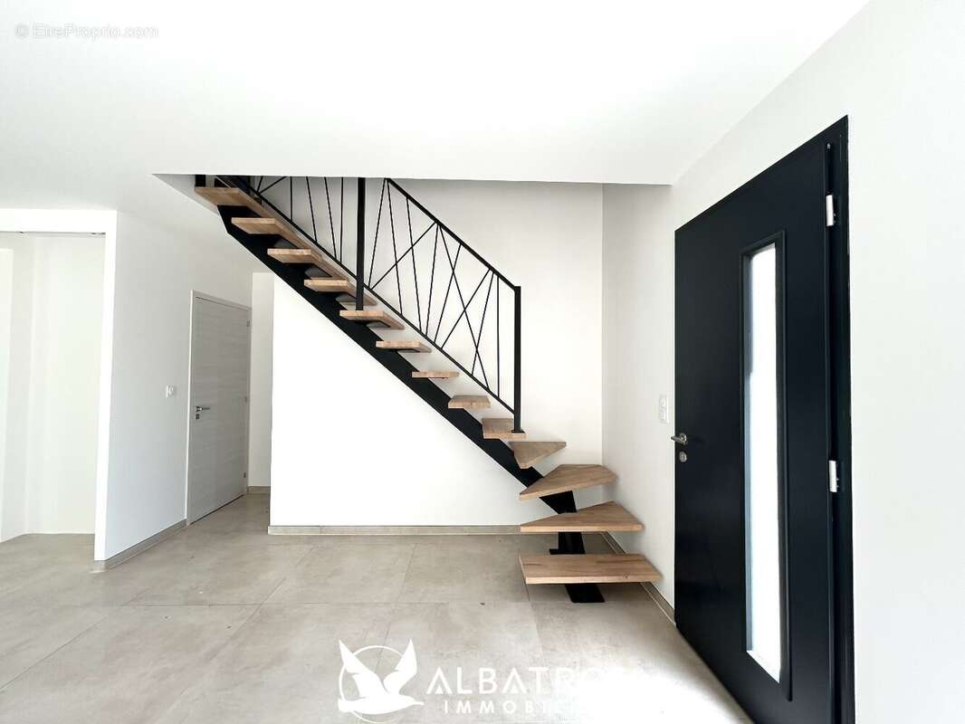 Maison à OUISTREHAM