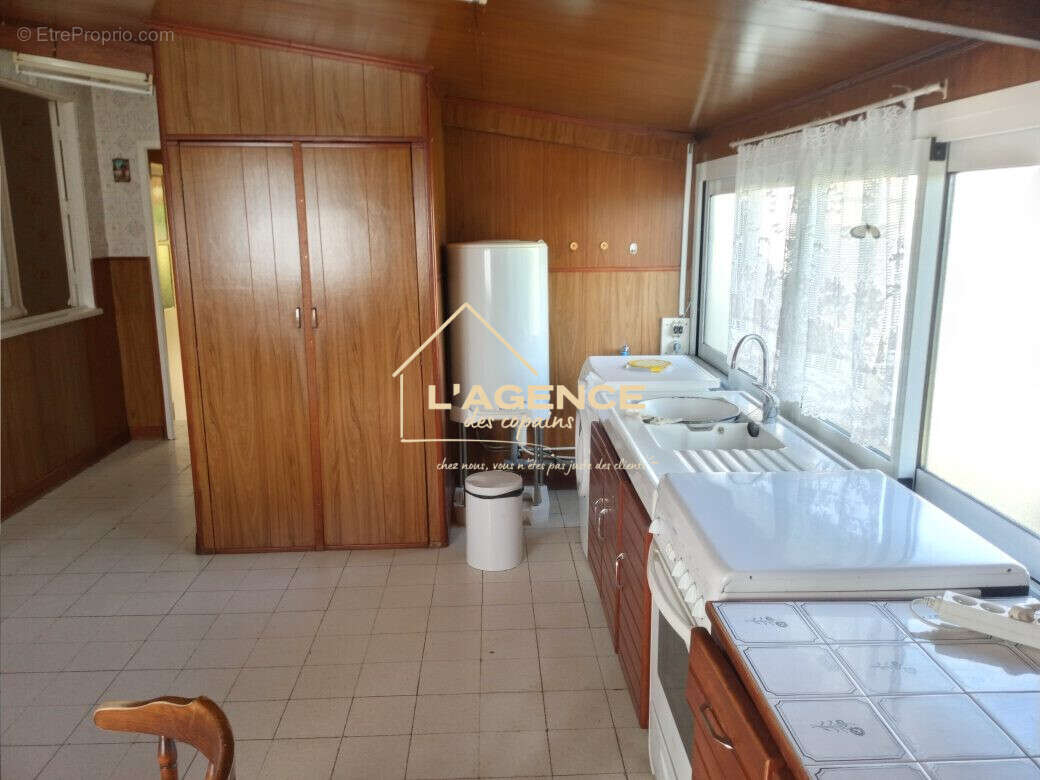 Maison à CALONNE-SUR-LA-LYS