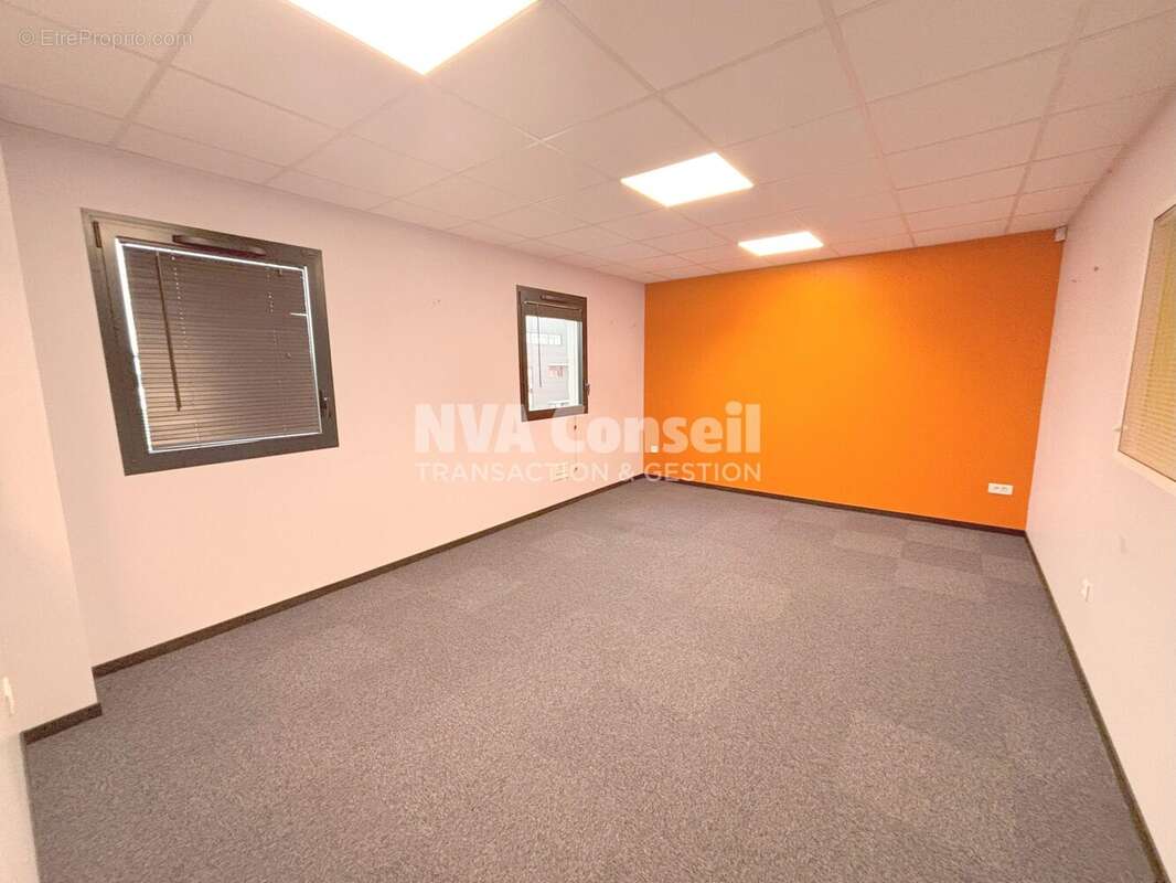 Commerce à SAINT-LEU-LA-FORET