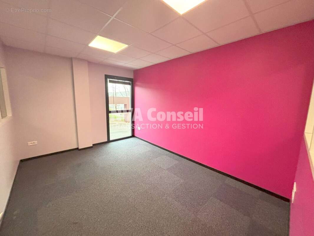 Commerce à SAINT-LEU-LA-FORET