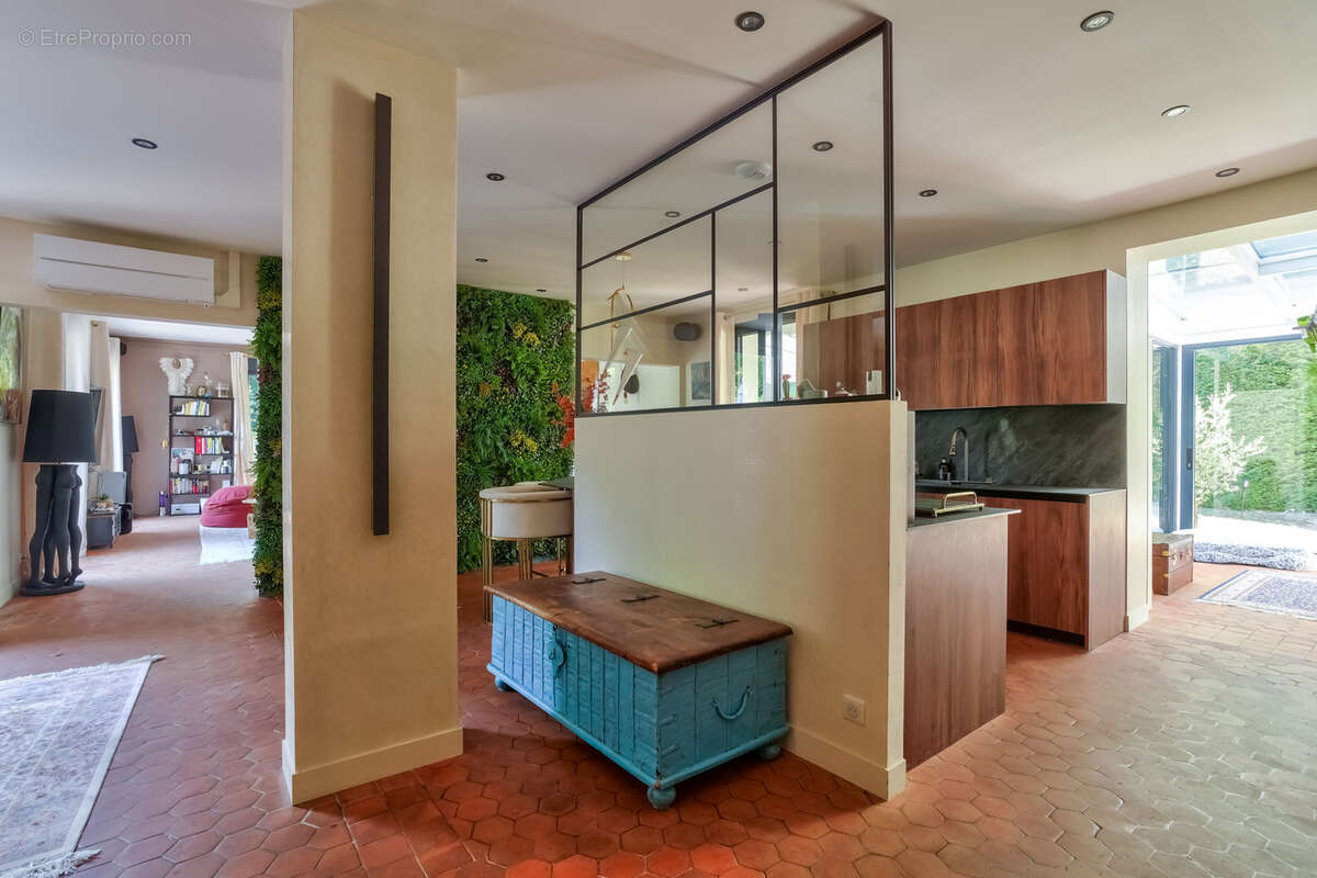 Maison à LOUVECIENNES