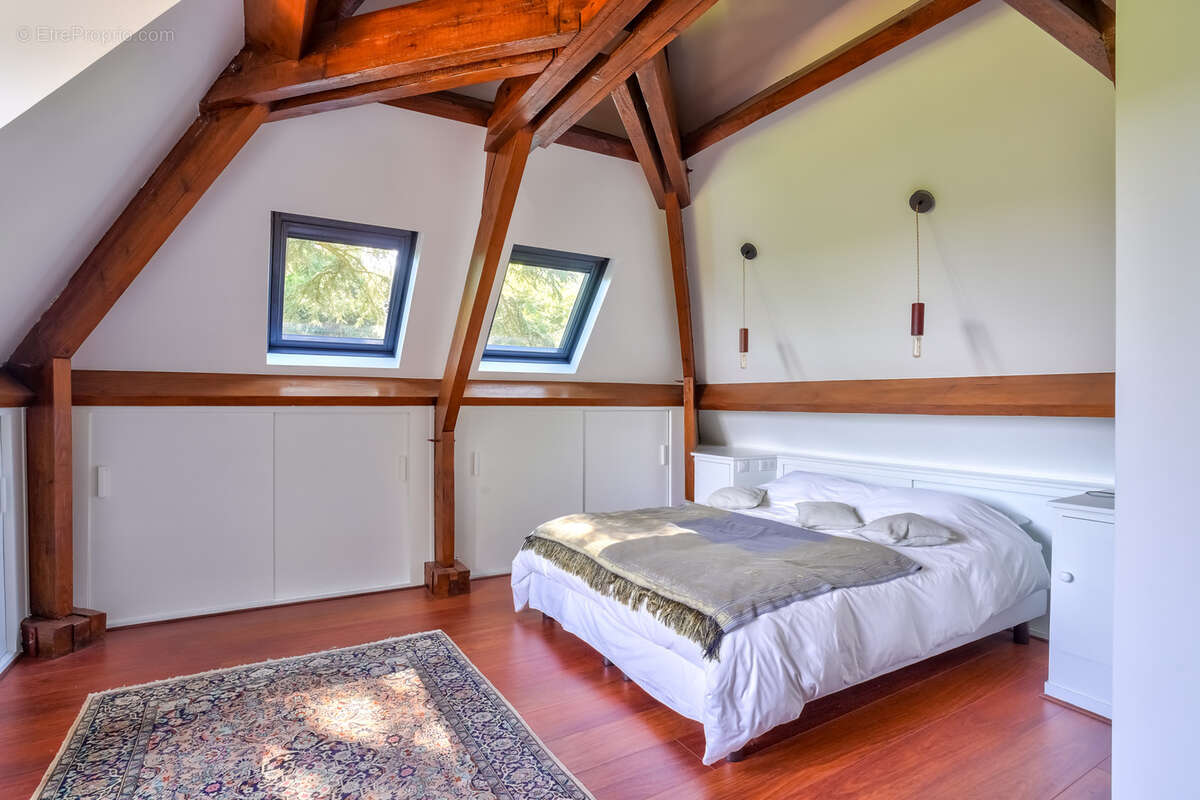 Maison à LOUVECIENNES