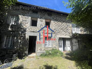 Maison à SAINT-JULIEN-CHAPTEUIL