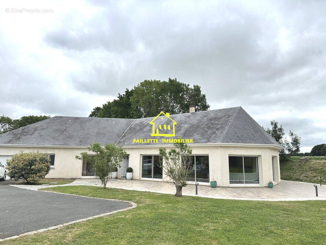 Maison à SAINT-ROMAIN-DE-COLBOSC