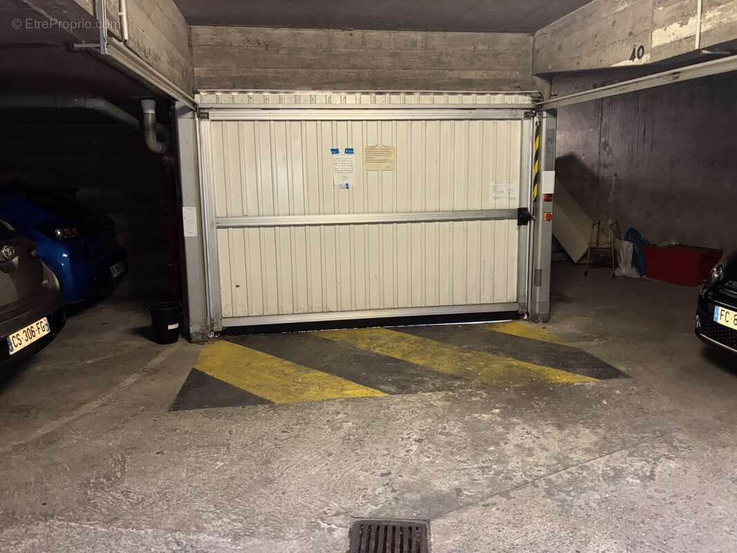 Parking à NOGENT-SUR-MARNE