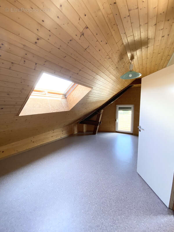 Appartement à ORNANS