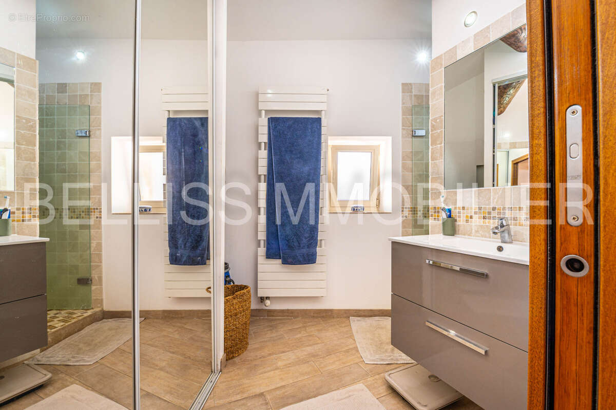 Maison à SALON-DE-PROVENCE