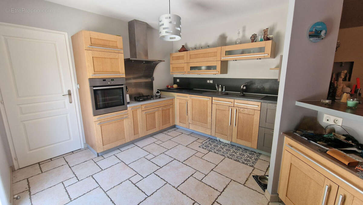 Maison à BOIS-DE-CENE