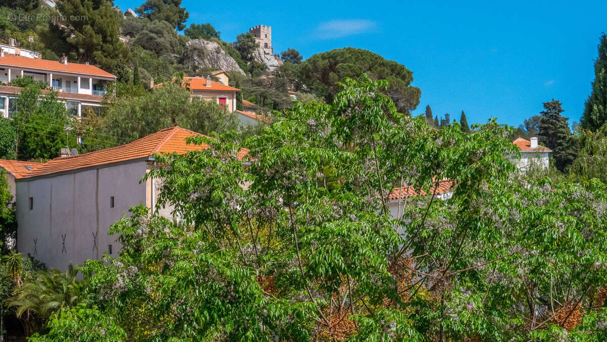 Appartement à HYERES