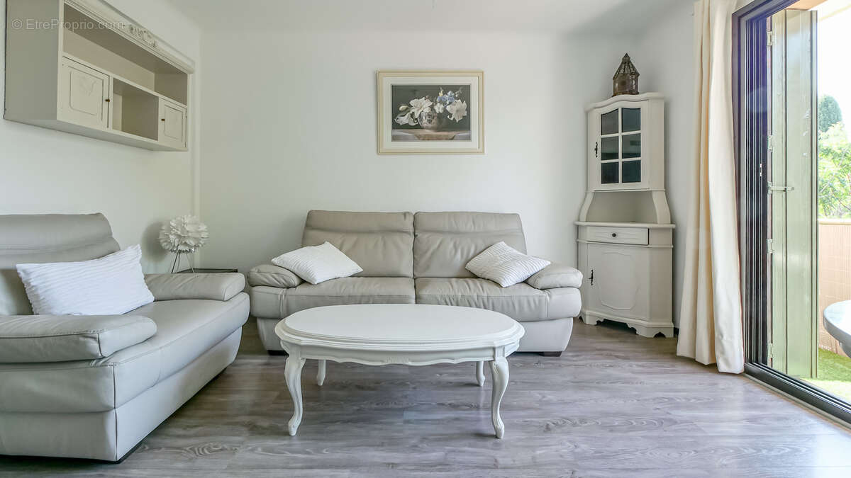 Appartement à HYERES