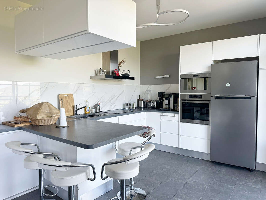 Maison à CHINDRIEUX