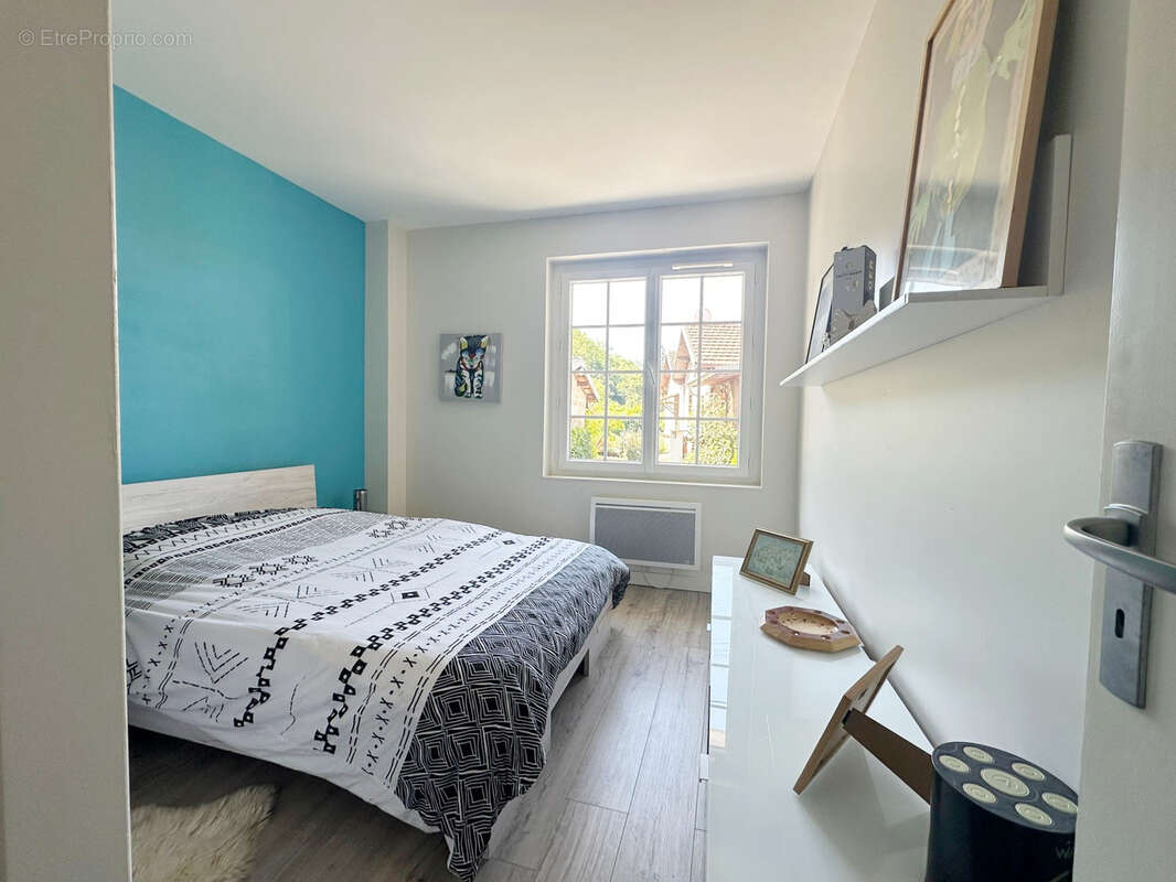 Maison à CHINDRIEUX