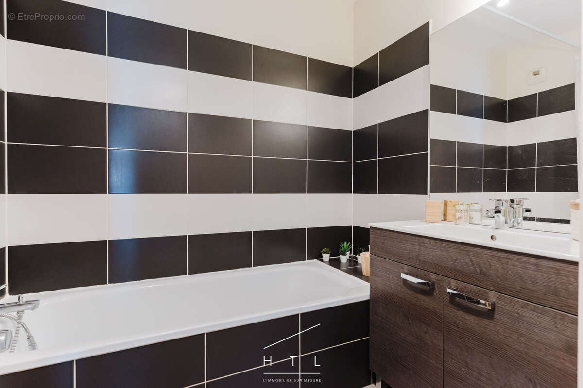 Appartement à VENISSIEUX