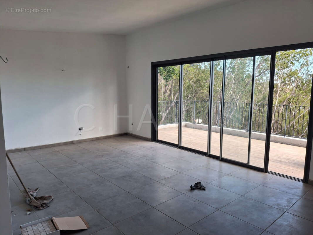 Maison à SAINT-DENIS