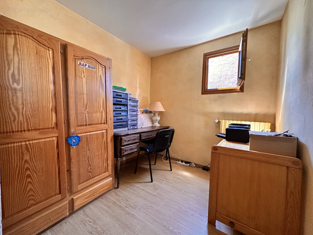 Maison à LA BONNEVILLE-SUR-ITON