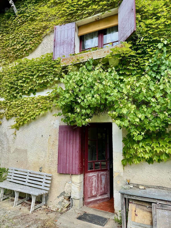Maison à SALLES