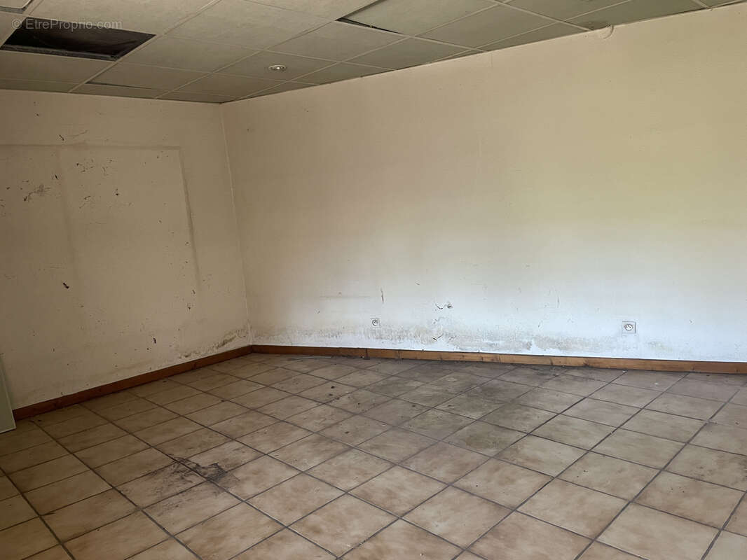 Maison à LA FOUILLOUSE