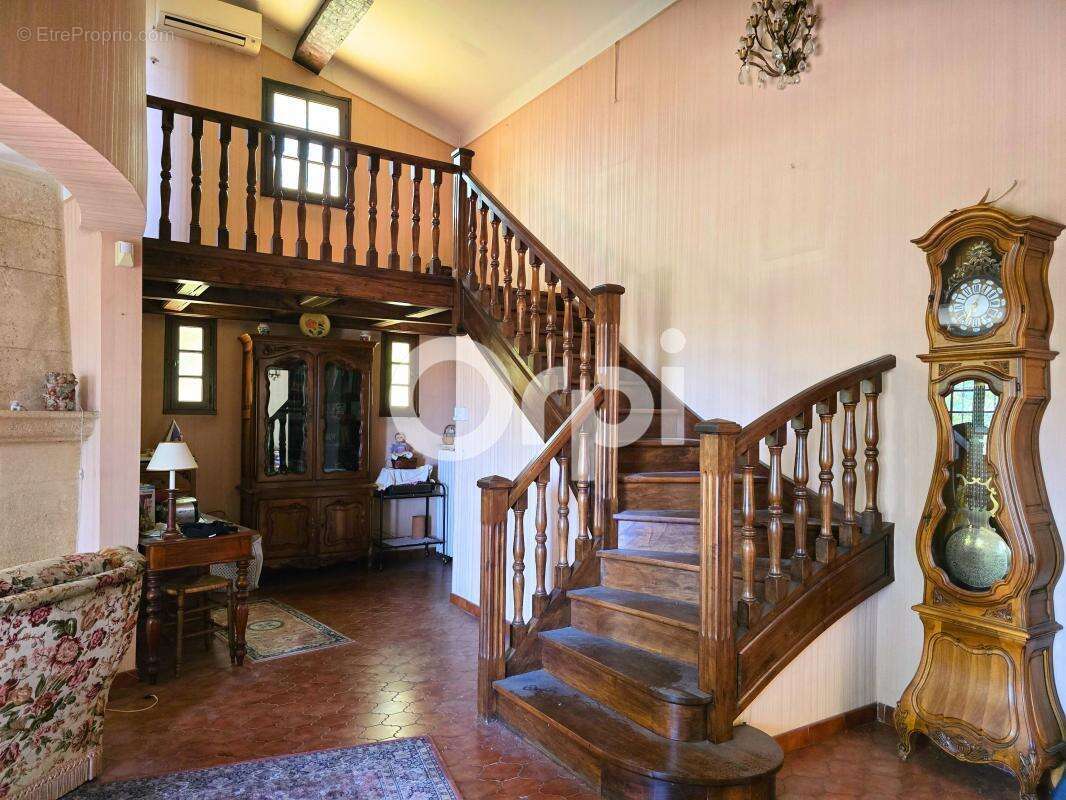 Maison à MANDELIEU-LA-NAPOULE