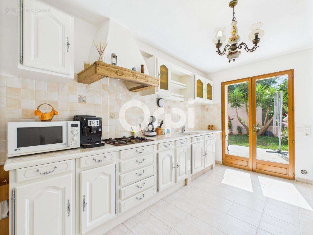 Maison à MANDELIEU-LA-NAPOULE