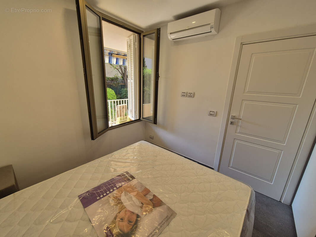 Appartement à ROQUEBRUNE-CAP-MARTIN