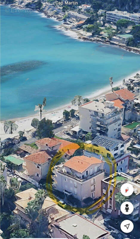 Appartement à ROQUEBRUNE-CAP-MARTIN
