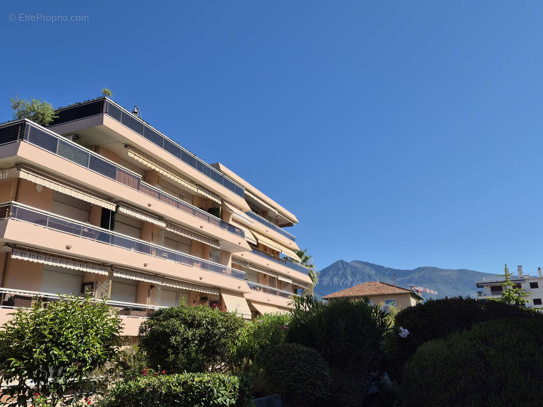 Appartement à ROQUEBRUNE-CAP-MARTIN