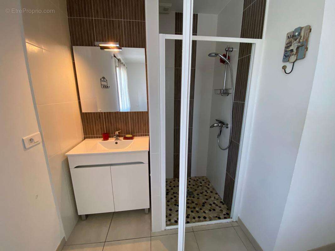 Maison à LES MATHES