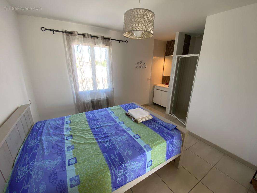 Maison à LES MATHES