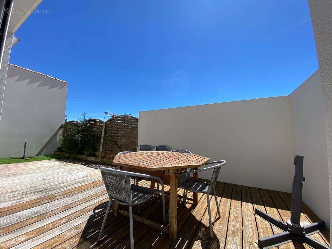 Maison à LES MATHES