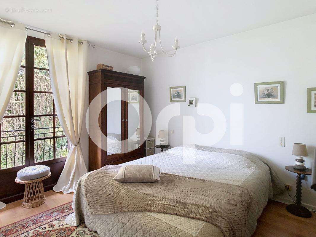 Maison à COULOUNIEIX-CHAMIERS