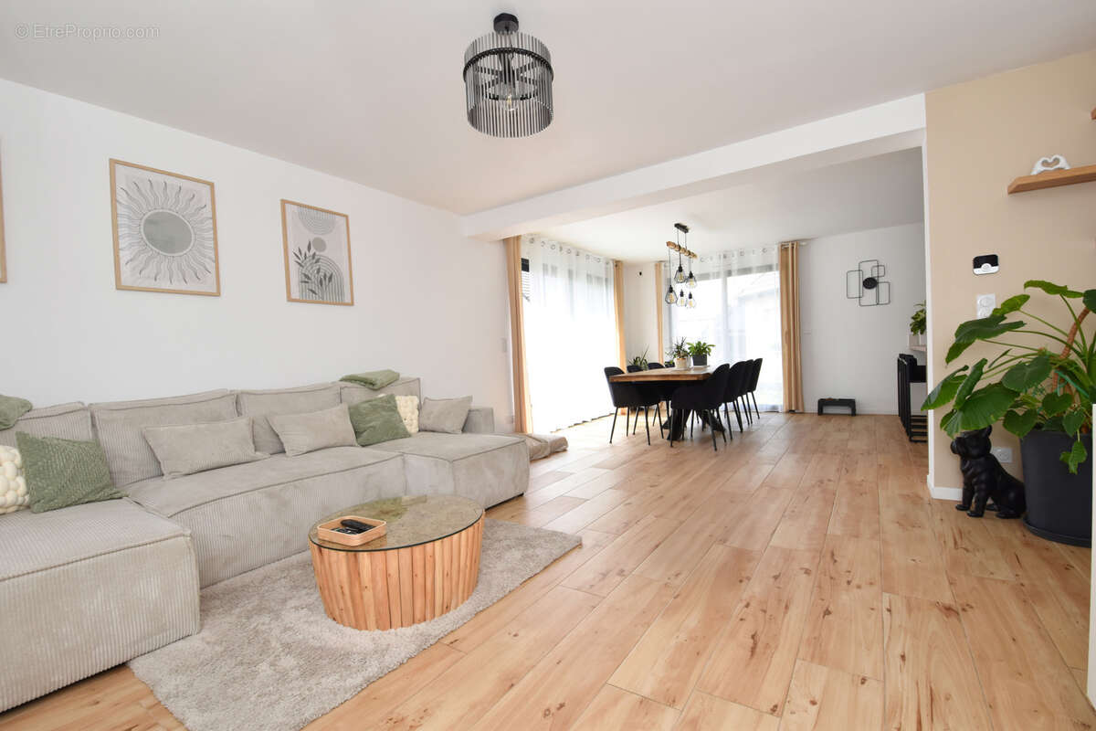 Maison à AILLY-SUR-SOMME