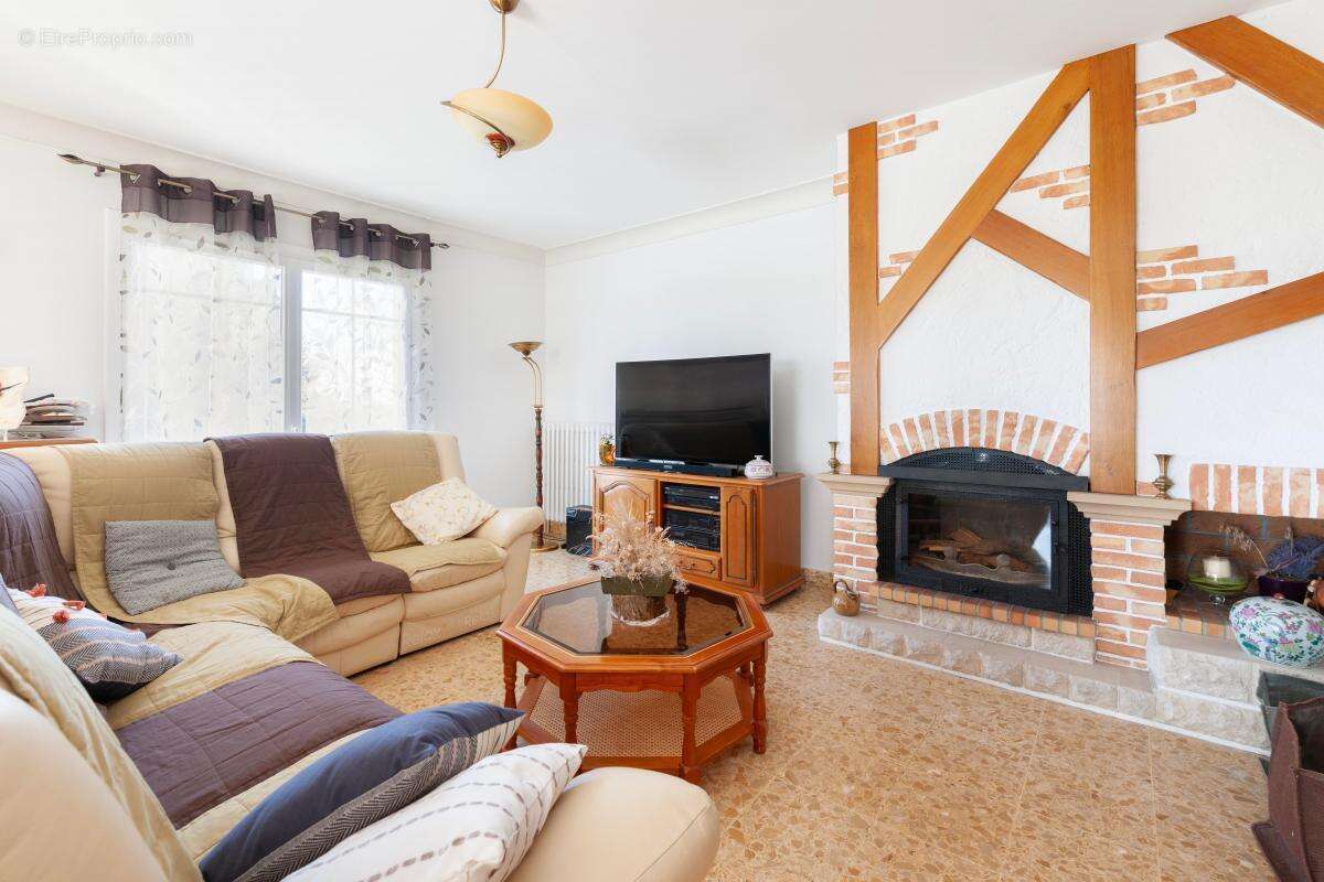 Maison à SAINT-MAURICE-SUR-ADOUR