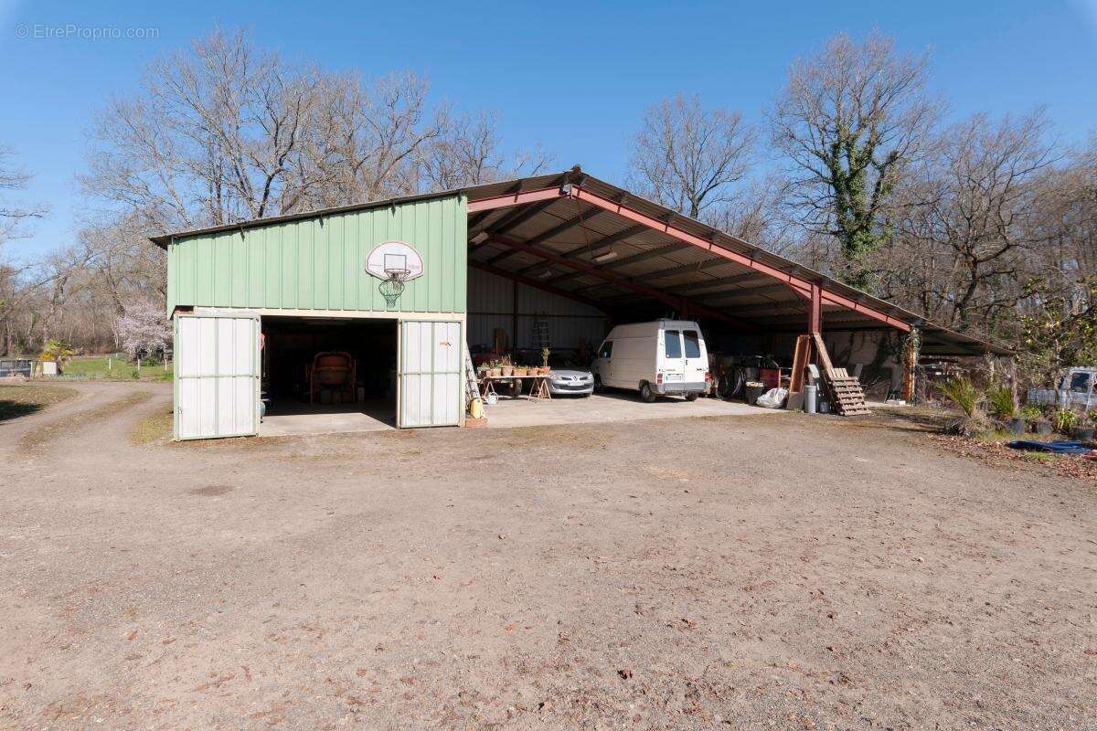 Maison à SAINT-MAURICE-SUR-ADOUR