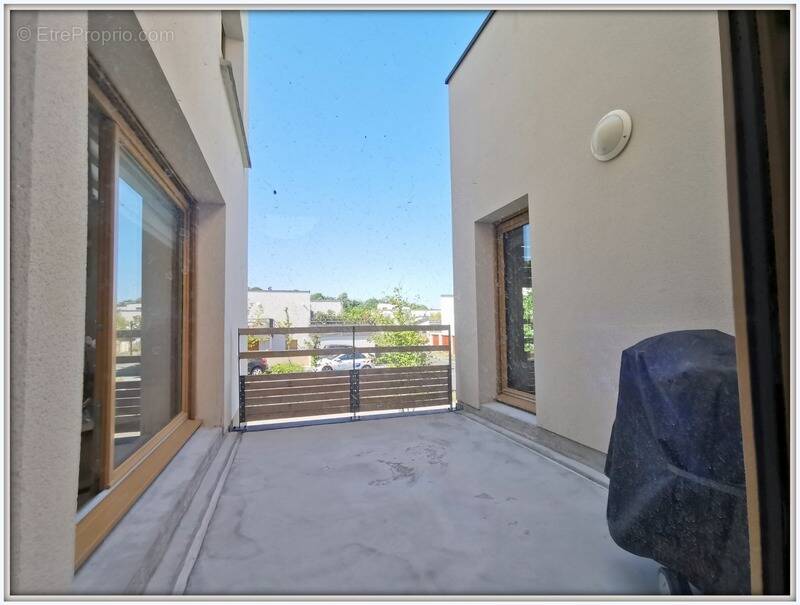 Appartement à COURDIMANCHE