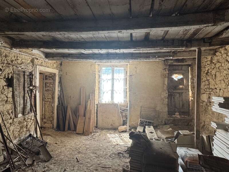 Maison à TAILLY