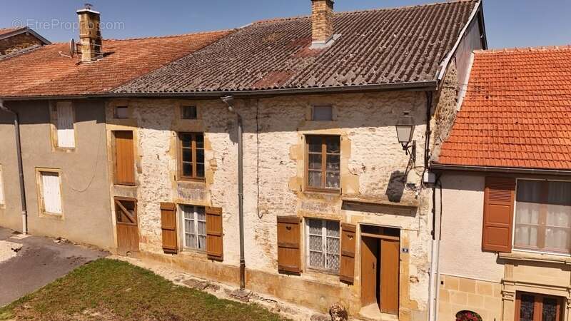Maison à TAILLY