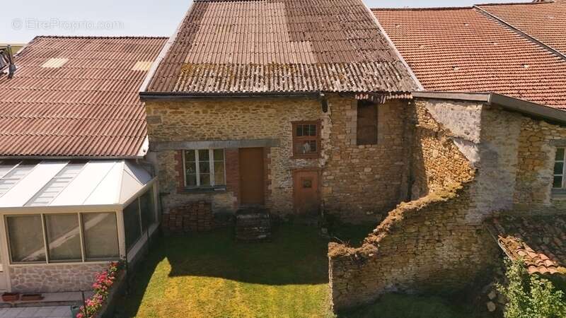 Maison à TAILLY