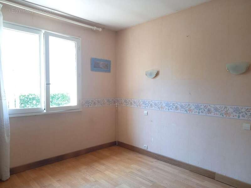 Maison à VILLEFRANCHE-DE-ROUERGUE