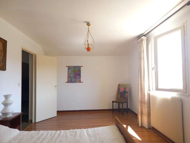 Maison à VILLEFRANCHE-DE-ROUERGUE