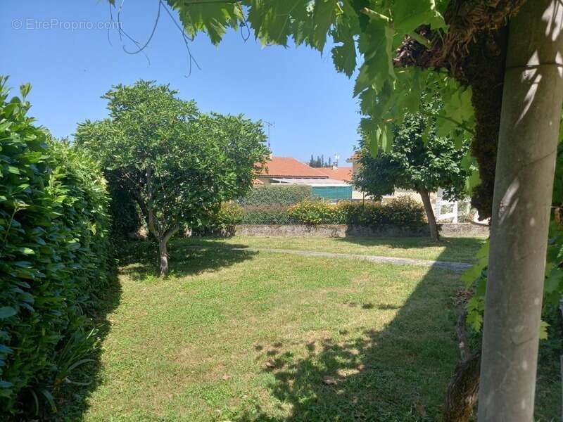 Maison à VILLEFRANCHE-DE-ROUERGUE