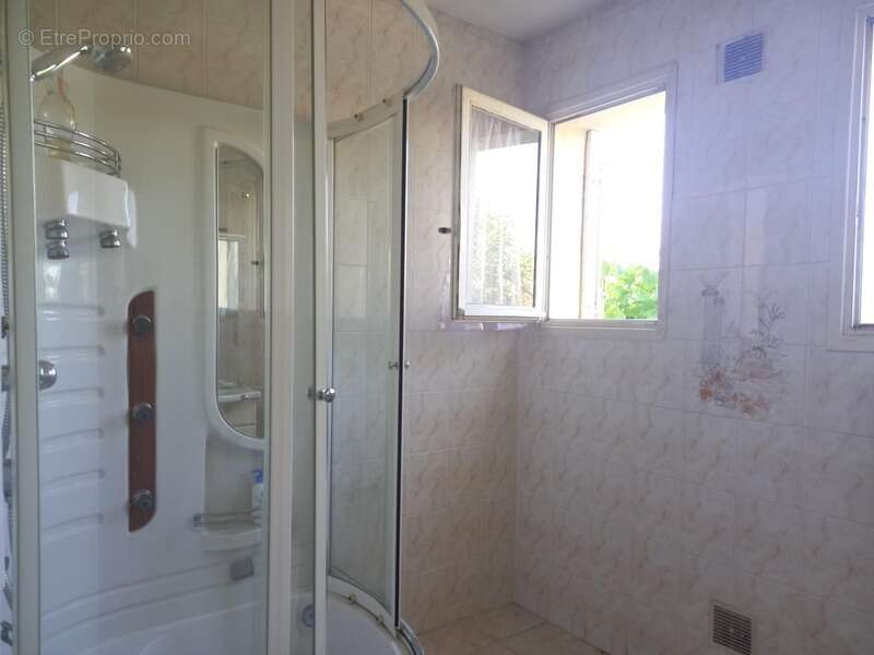 Maison à VILLEFRANCHE-DE-ROUERGUE