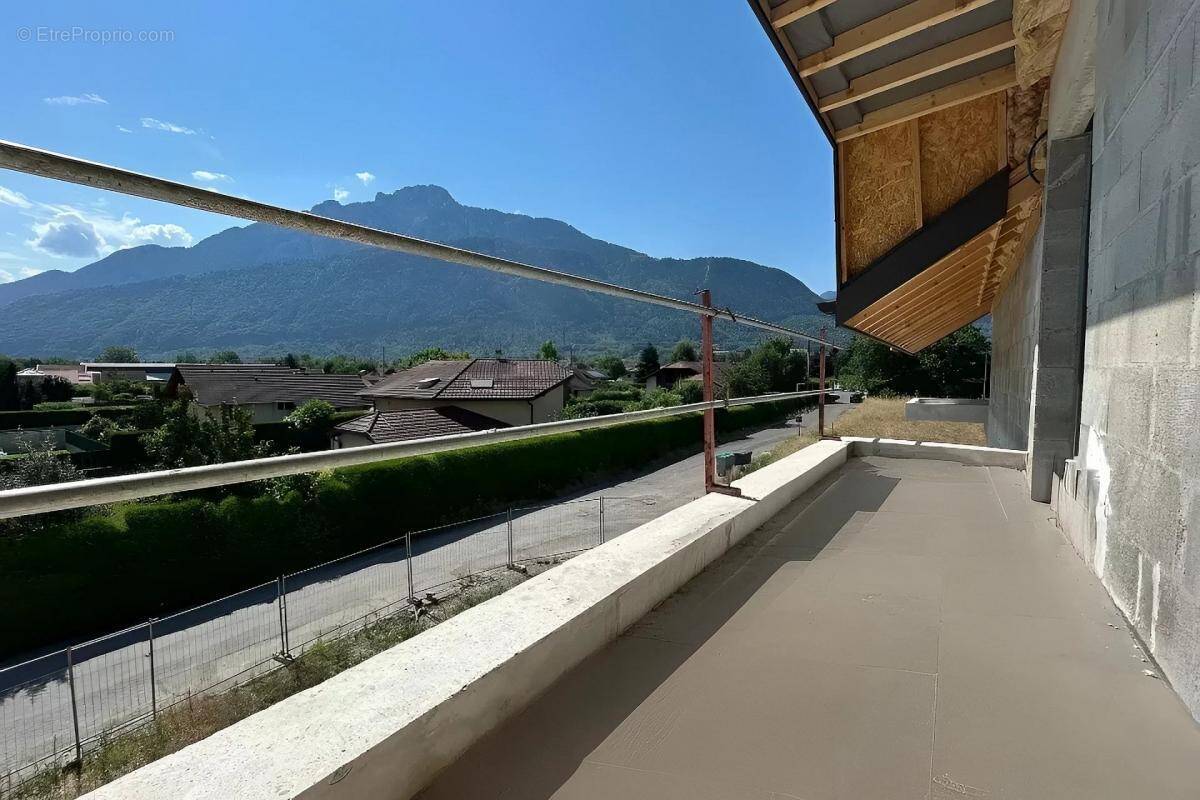 Appartement à SAINT-PIERRE-EN-FAUCIGNY