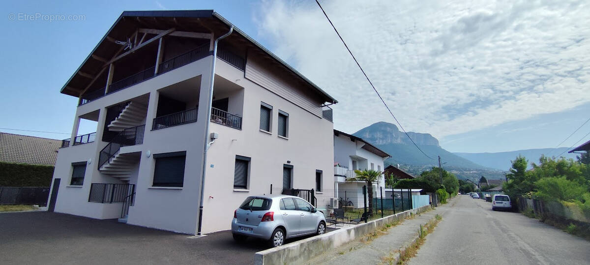 Appartement à BASSENS
