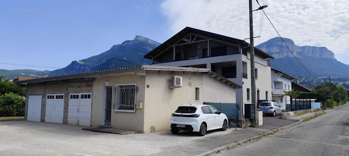 Appartement à BASSENS