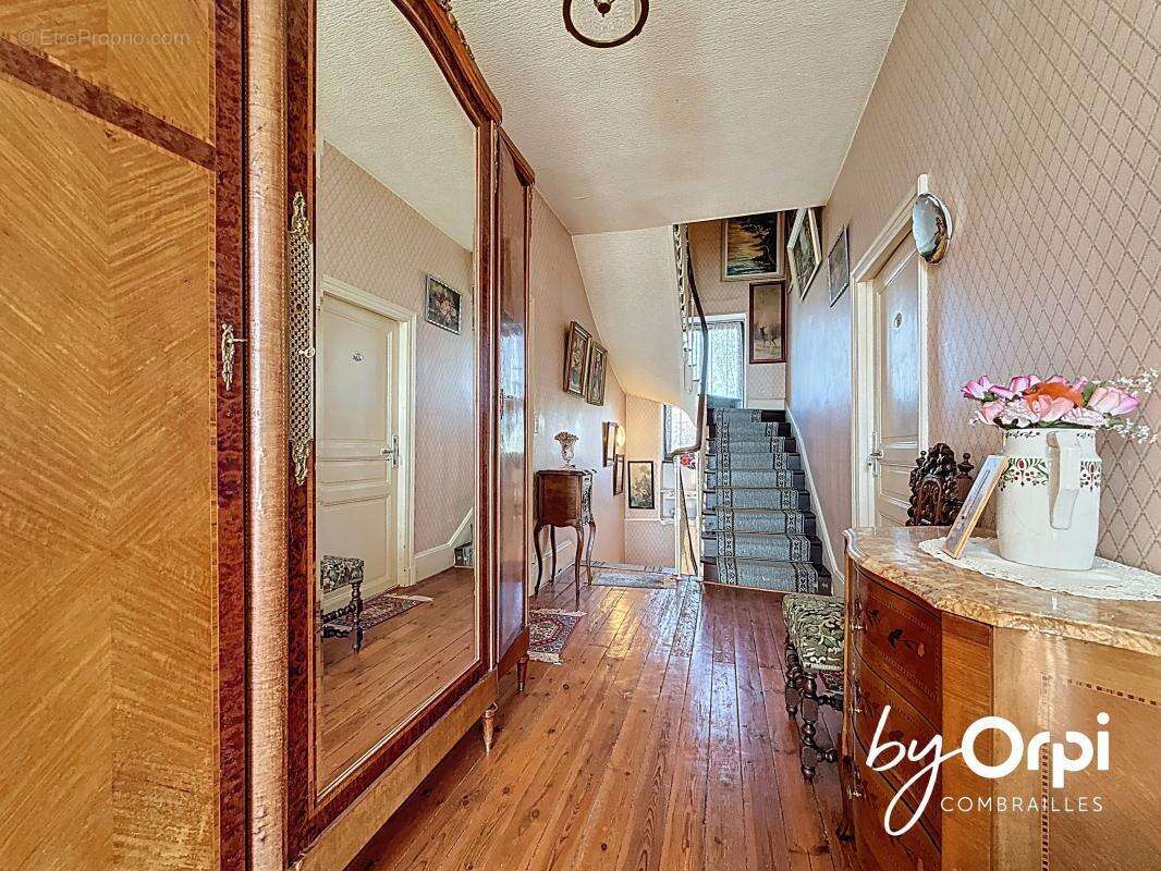 Maison à LAPEYROUSE