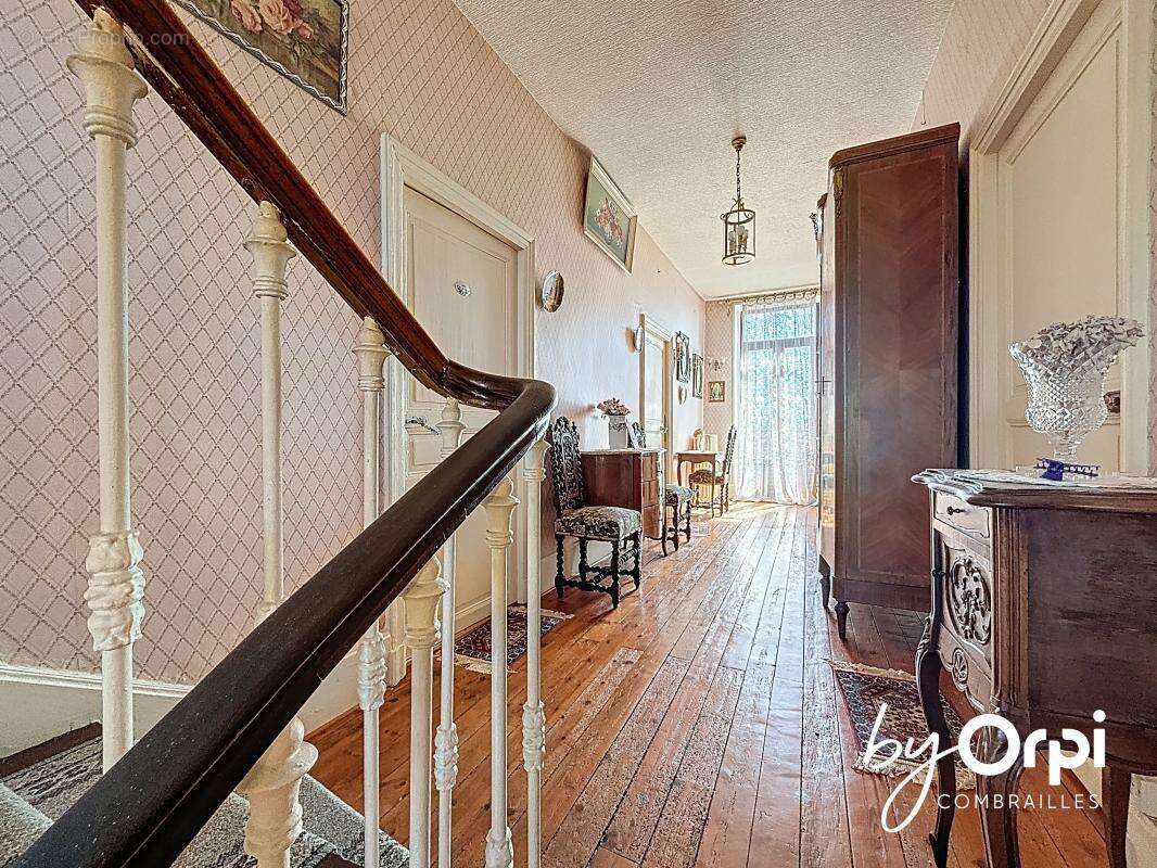 Maison à LAPEYROUSE