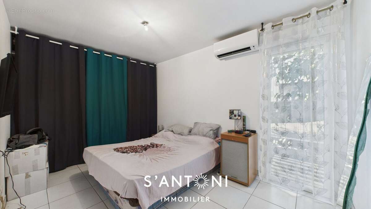 Appartement à VILLENEUVE-LES-BEZIERS