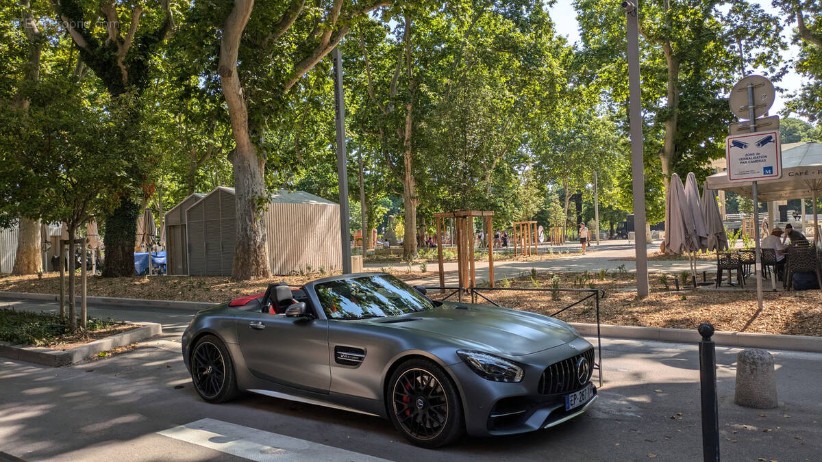 Commerce à MONTPELLIER